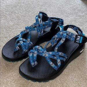 BRAND NEW Women’s Chaco Sandals Size 9